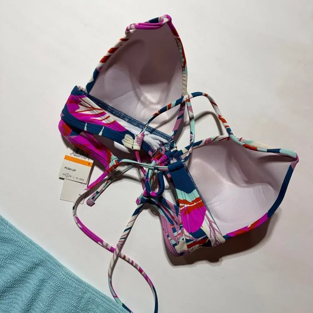 Salt + Cove bikini top with Vince Camuto multicolored floral and leaf print top